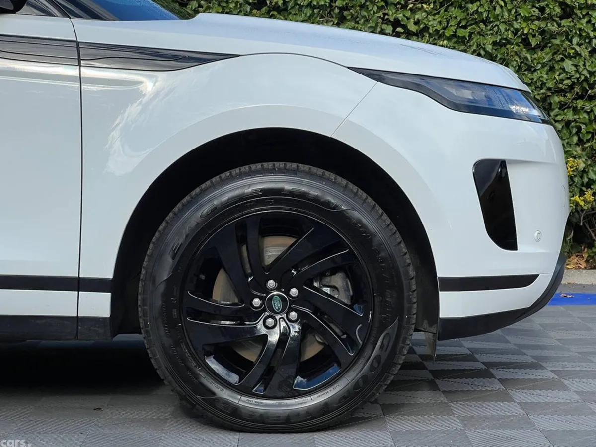 Land Rover Range Rover Evoque SUV, Petrol Plug-in Hybrid, 2024, White