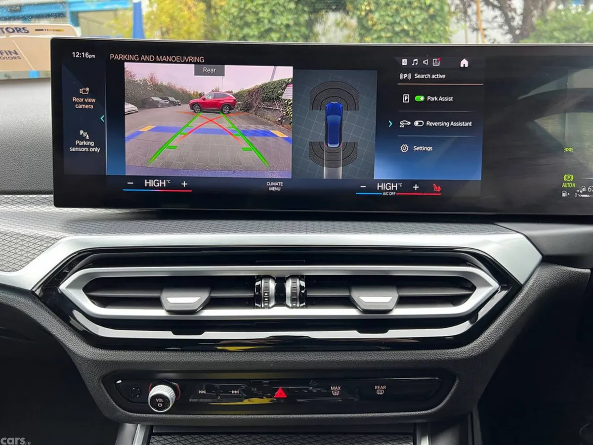 BMW 3-Series Estate, Petrol Plug-in Hybrid, 2022, Blue