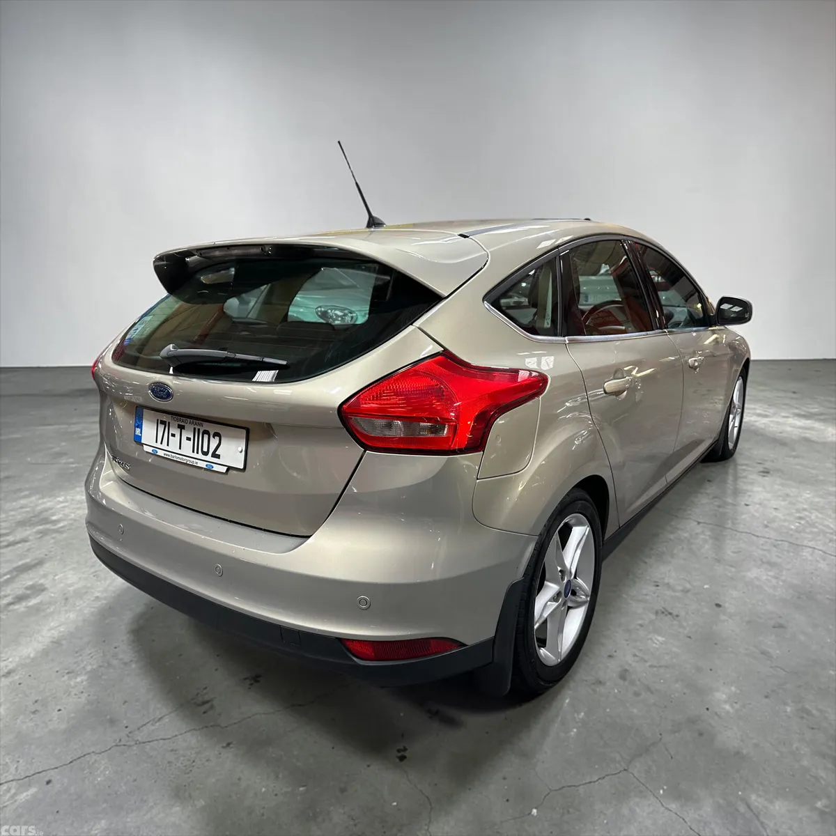 Ford Focus Hatchback, Diesel, 2017, Grey
