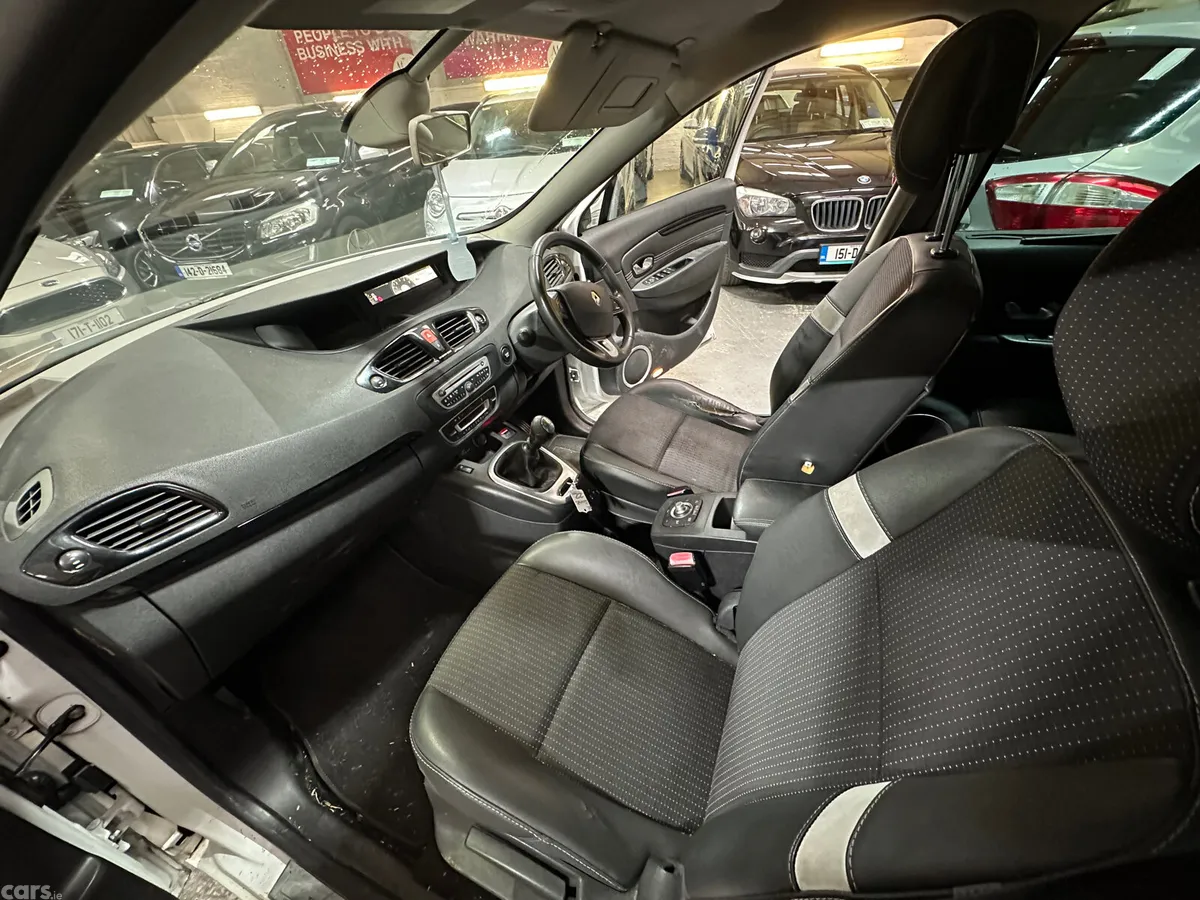 Ford Focus Hatchback, Diesel, 2017, Grey