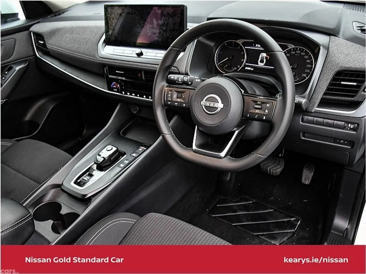 Nissan Qashqai SUV, Petrol Hybrid, 2026, White