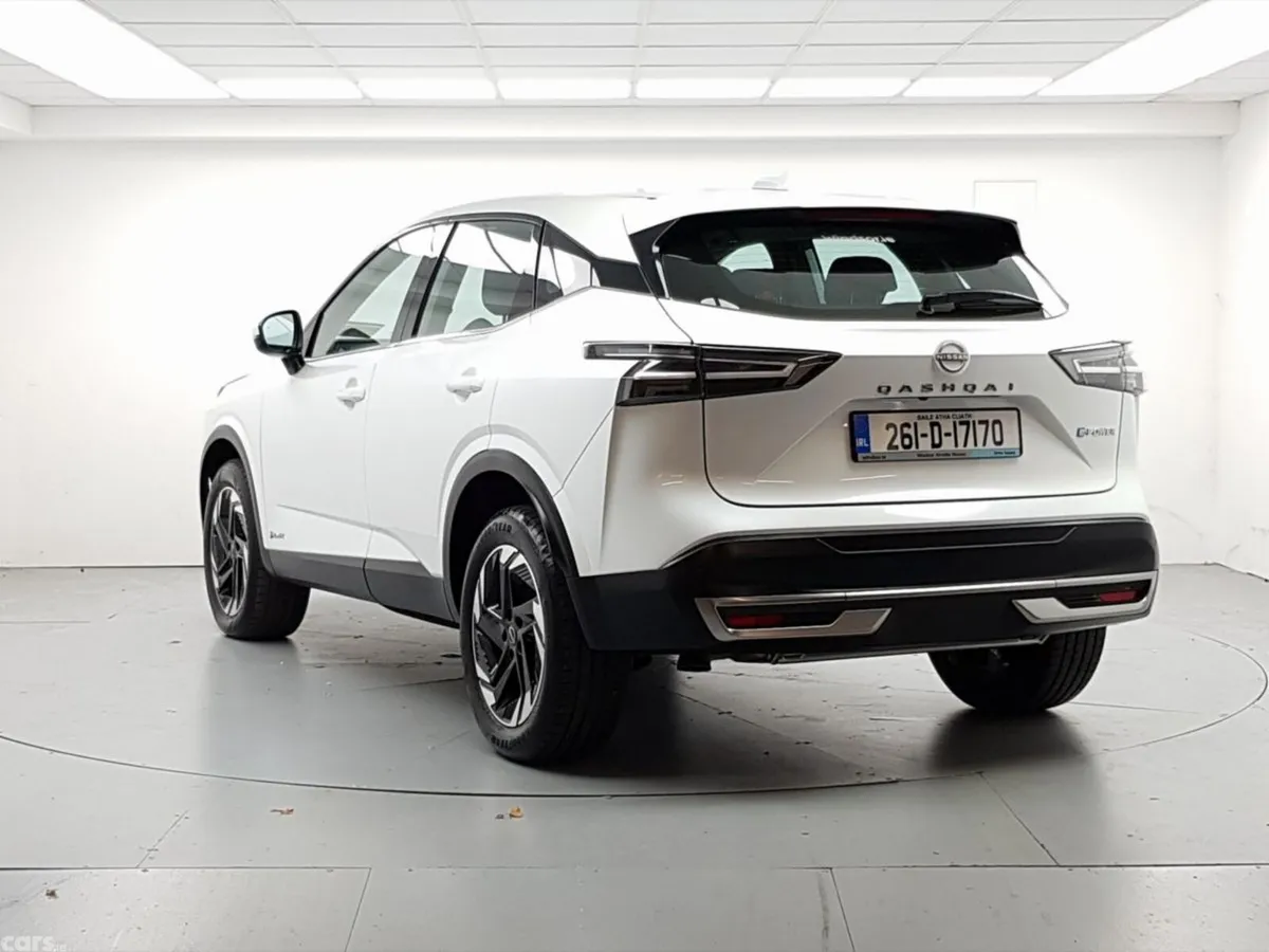 Nissan Qashqai MPV, Petrol Hybrid, 2026, White
