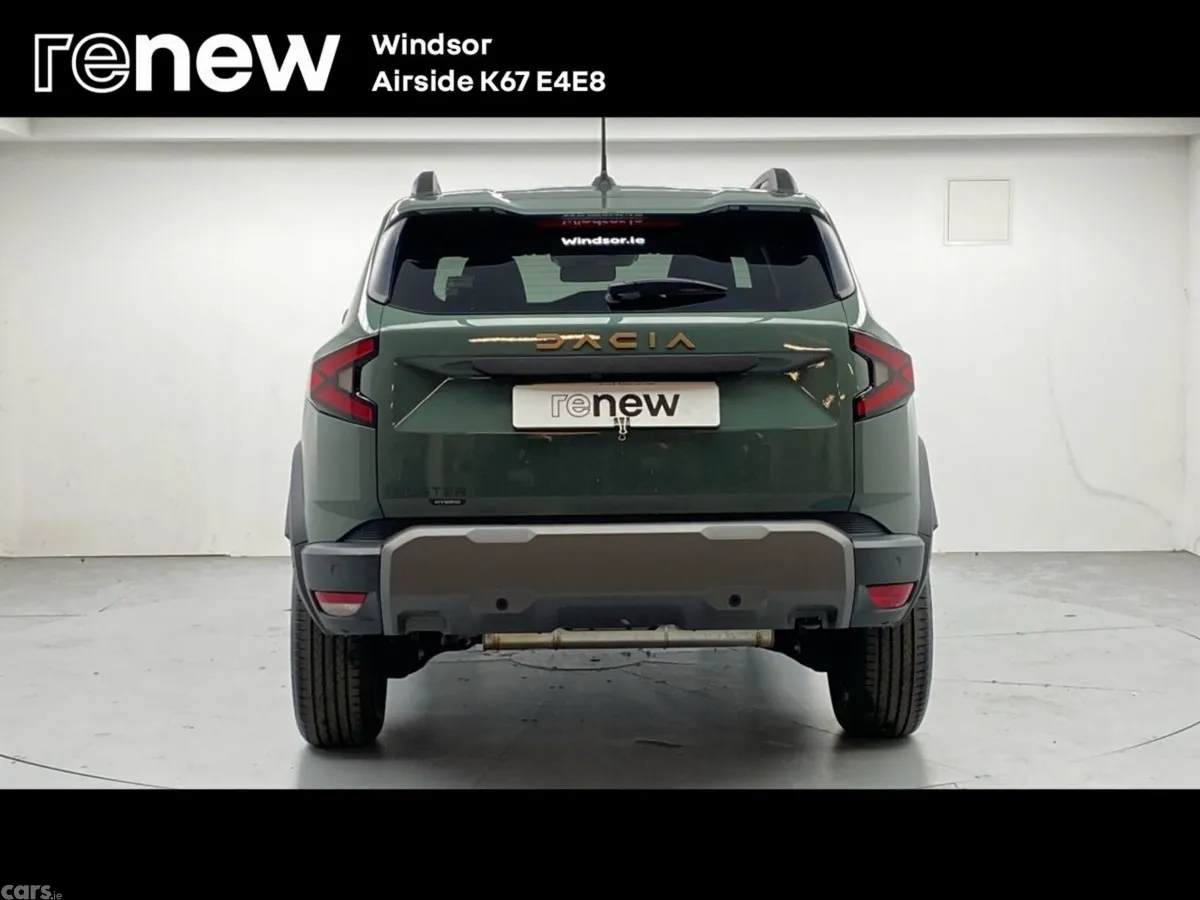 Dacia Duster SUV, Petrol Hybrid, 2026, Grey