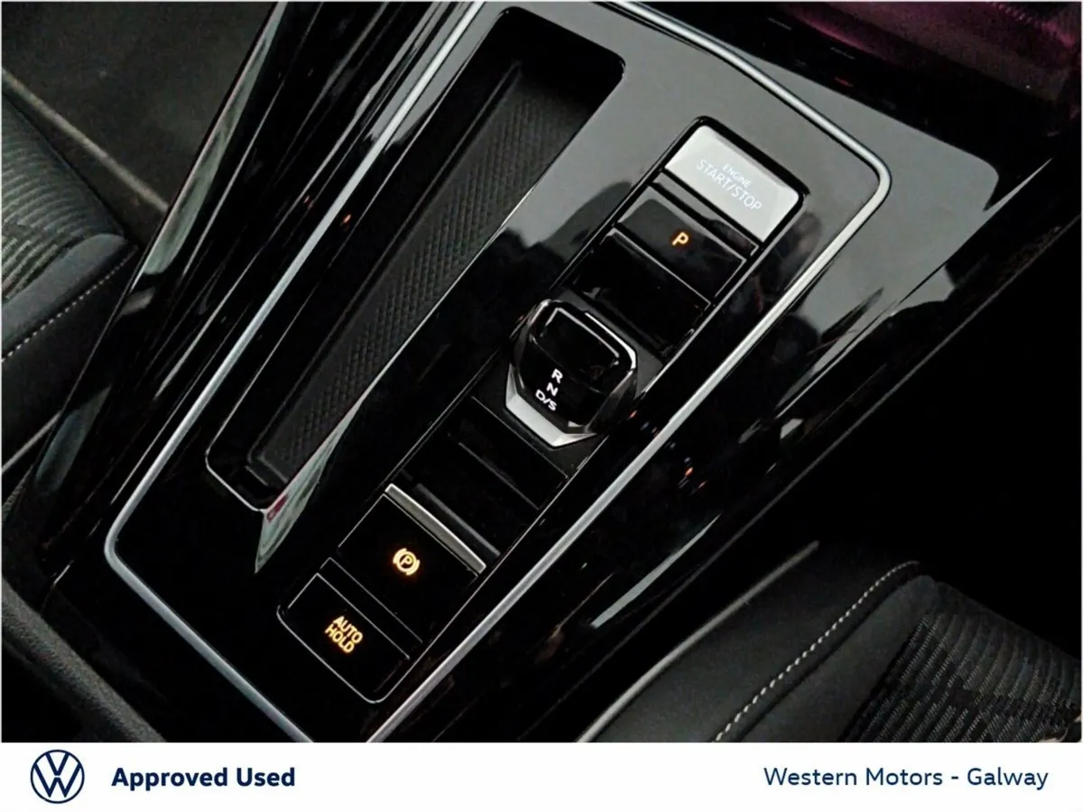 Volkswagen Golf Estate, Diesel, 2024, Black
