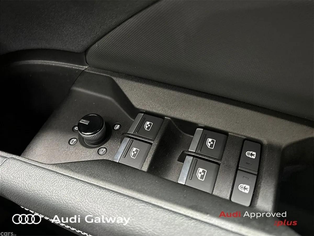 Audi Q4 e-tron SUV, Electric, 2024, White