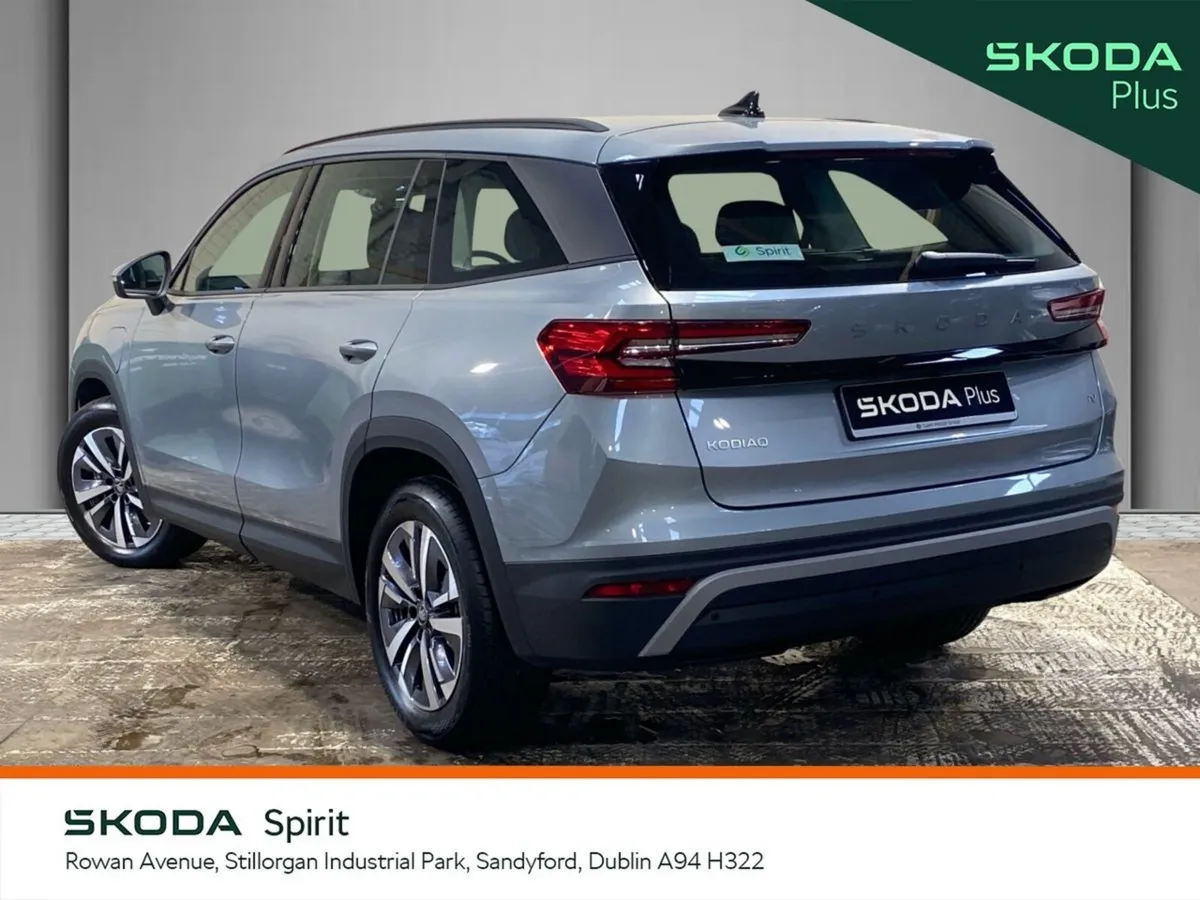 Skoda Kodiaq SUV, Petrol Plug-in Hybrid, 2026, Grey