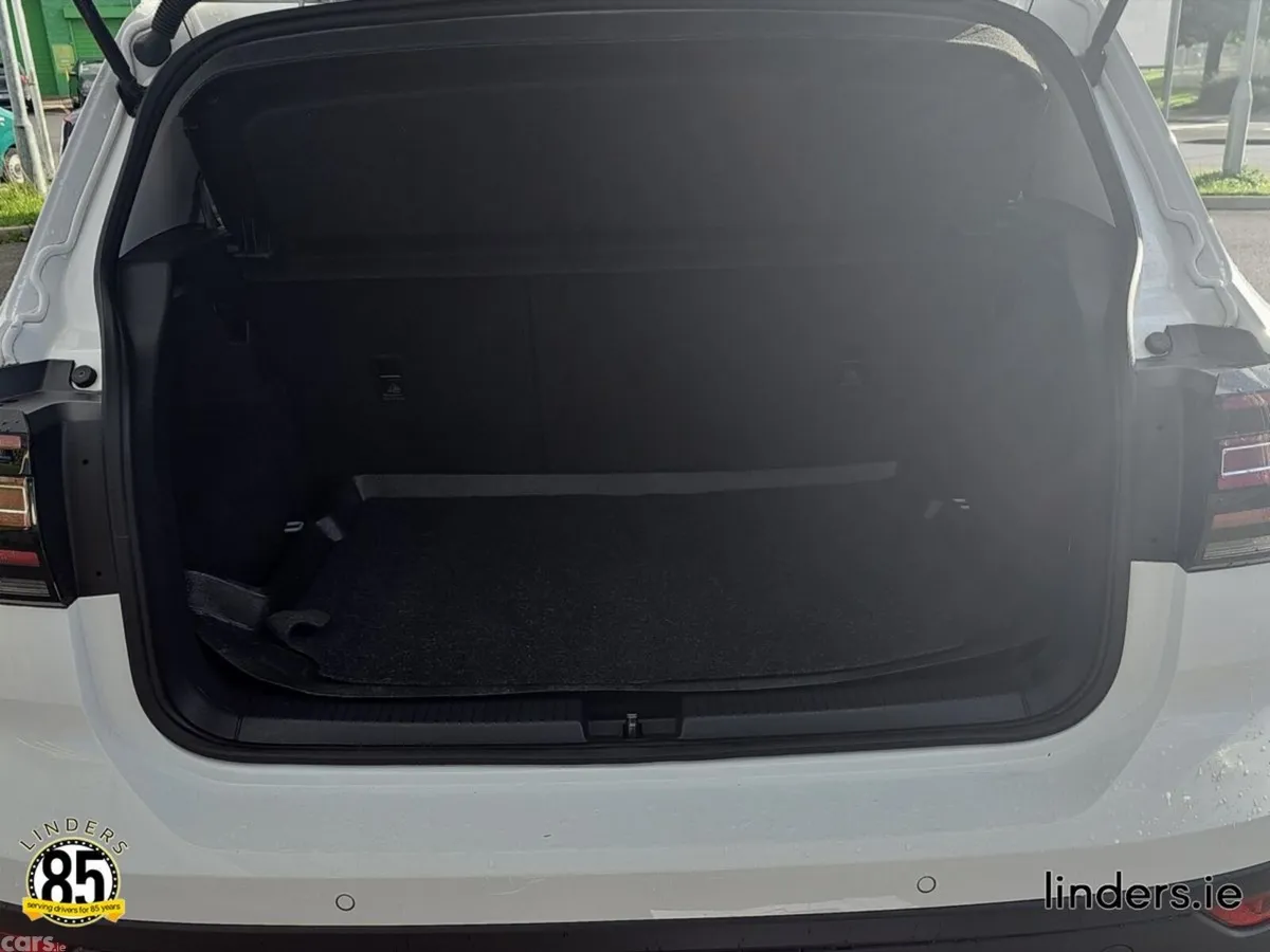 Volkswagen T-Cross Estate, Petrol, 2022, White