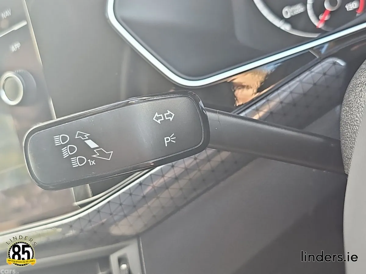 Volkswagen T-Cross Estate, Petrol, 2022, White