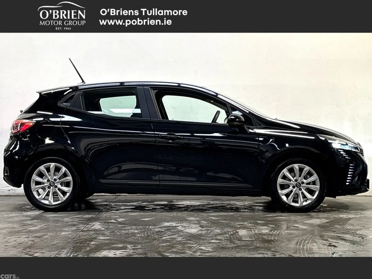 Renault Clio Hatchback, Petrol Hybrid, 2026, Black