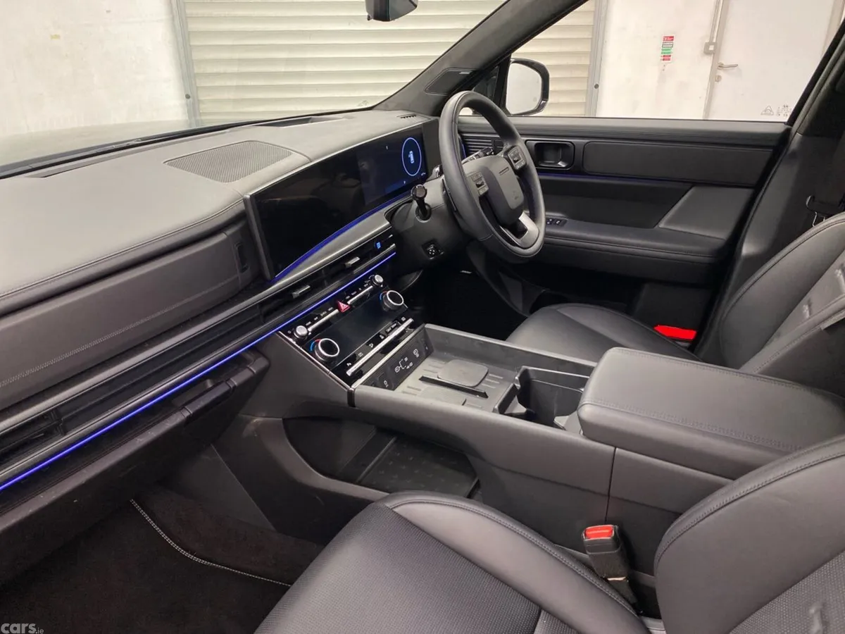 Hyundai Santa Fe SUV, Petrol Plug-in Hybrid, 2026, Black