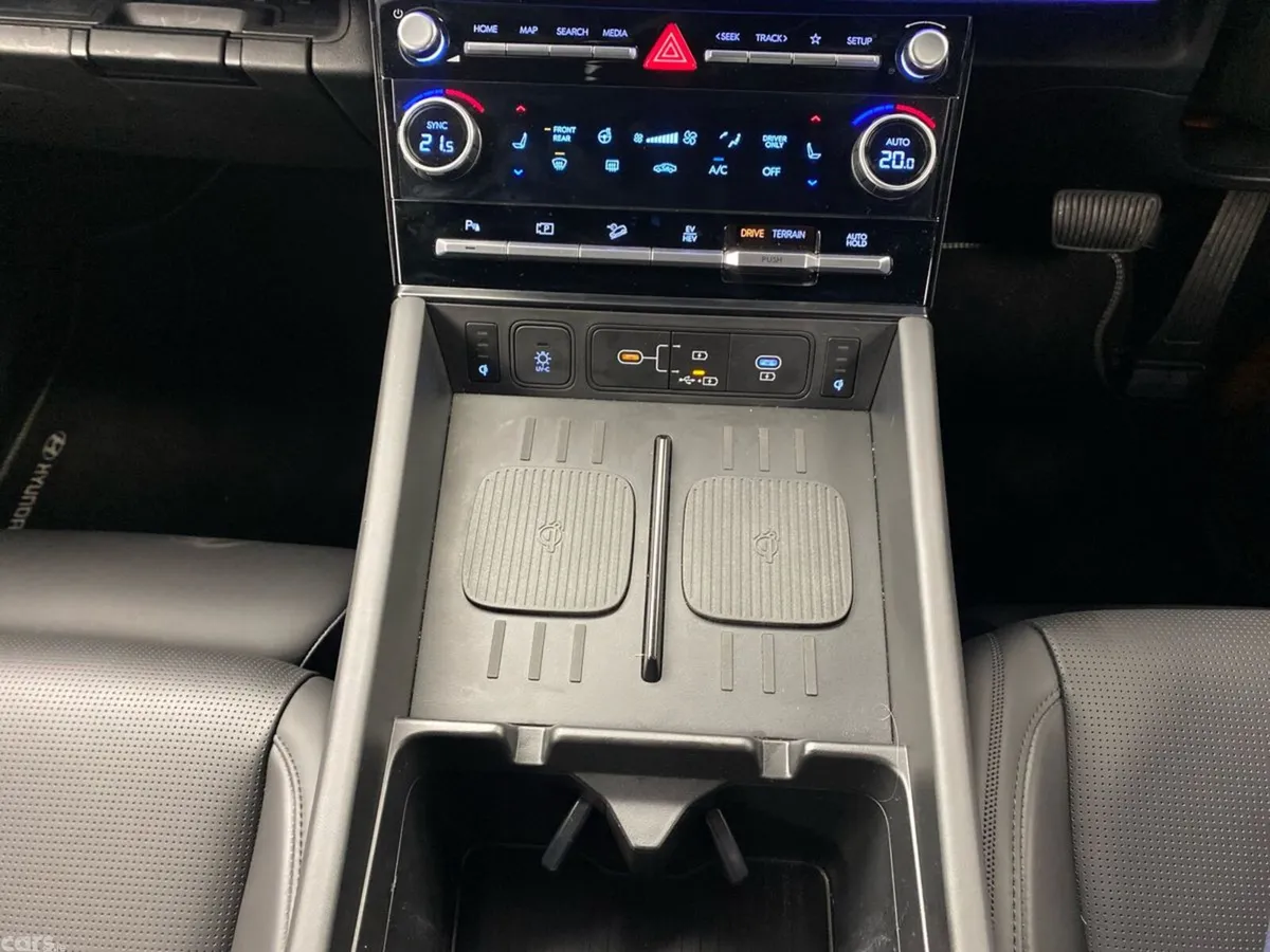 Hyundai Santa Fe SUV, Petrol Plug-in Hybrid, 2026, Black