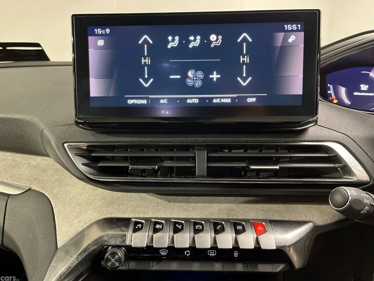 Peugeot 5008 MPV, Petrol Hybrid, 2024, Black