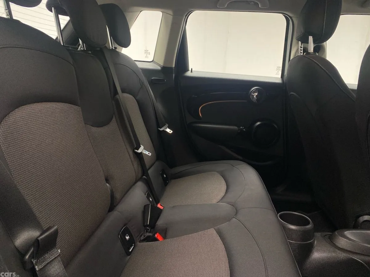 Mini Cooper Hatchback, Petrol, 2022, Grey