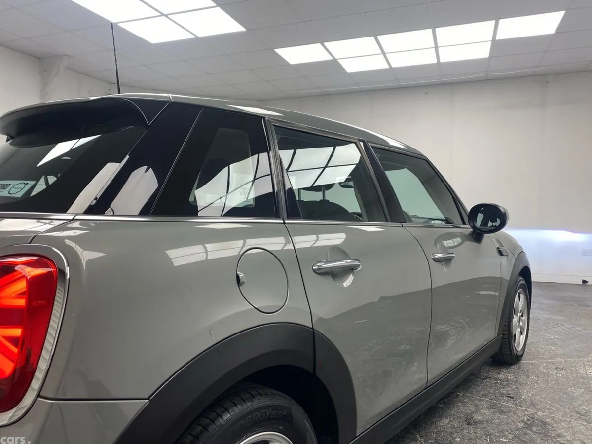 Mini Cooper Hatchback, Petrol, 2022, Grey