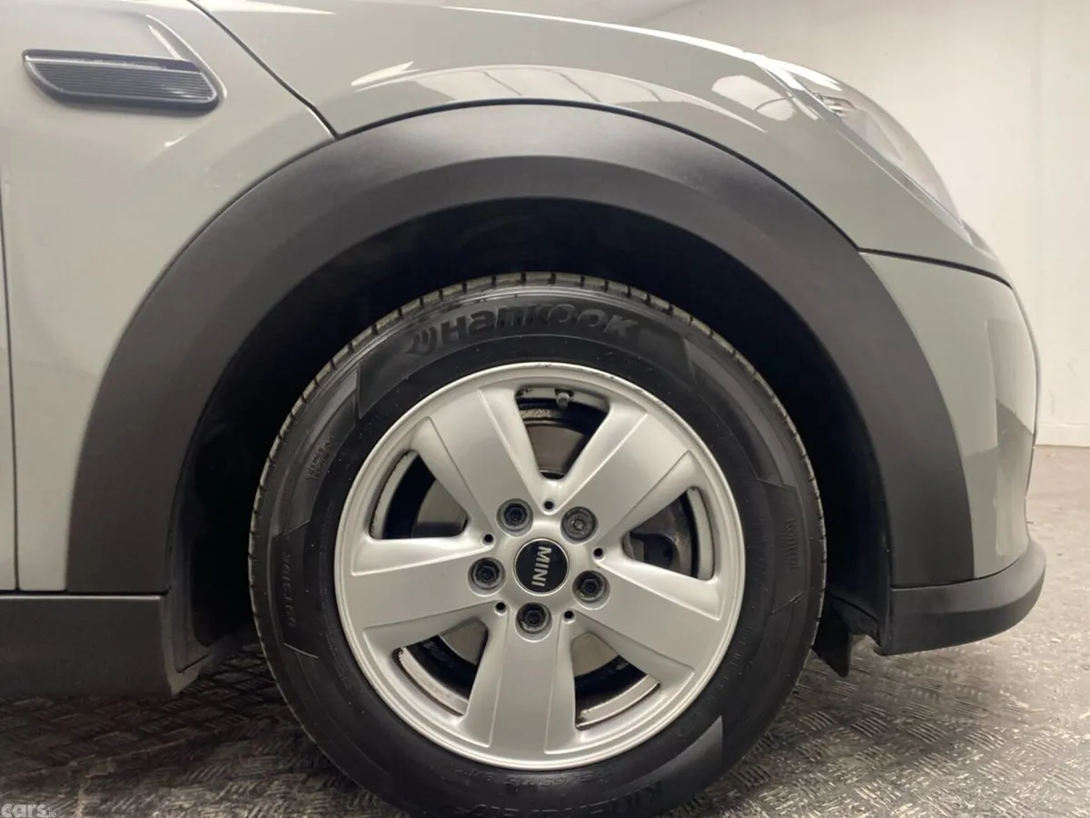 Mini Cooper Hatchback, Petrol, 2022, Grey