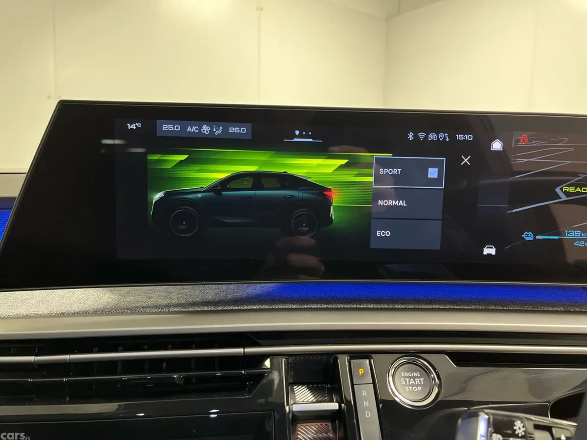 Peugeot 3008 SUV, Electric, 2025, Grey