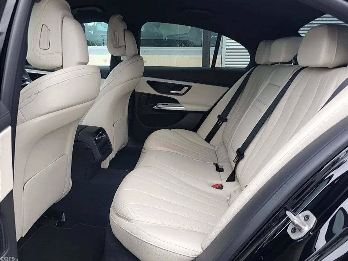 Mercedes-Benz E-Class Saloon, Diesel Plug-in Hybrid, 2027, Black