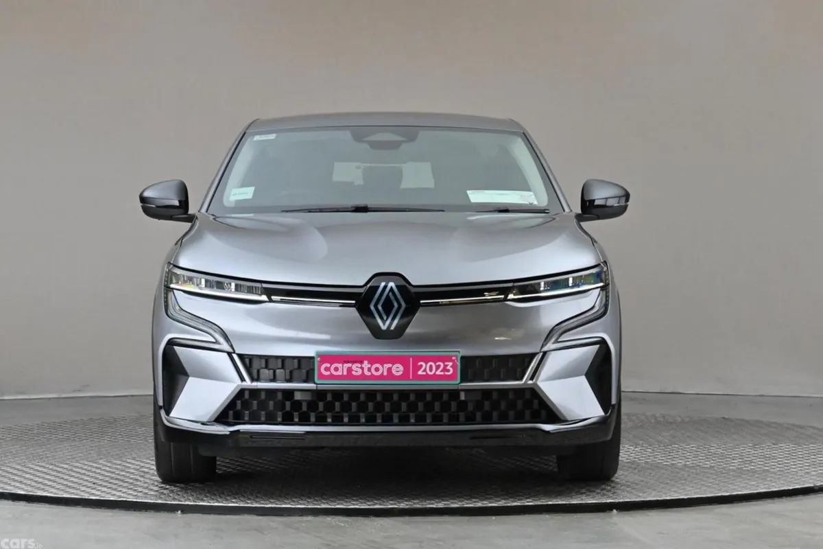 Renault Megane Hatchback, Electric, 2023, Grey