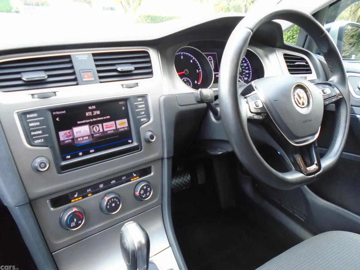 Volkswagen Golf Hatchback, Diesel, 2017, Silver