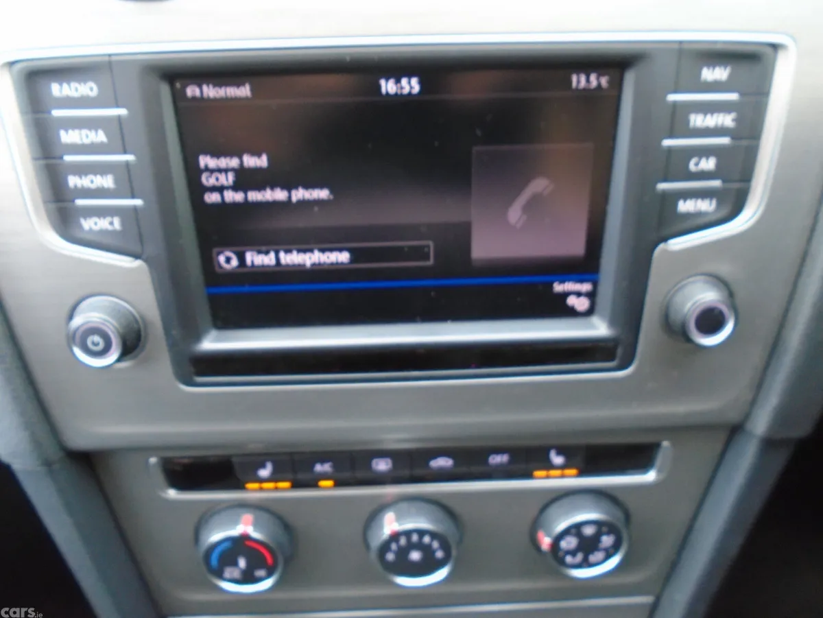 Volkswagen Golf Hatchback, Diesel, 2017, Silver