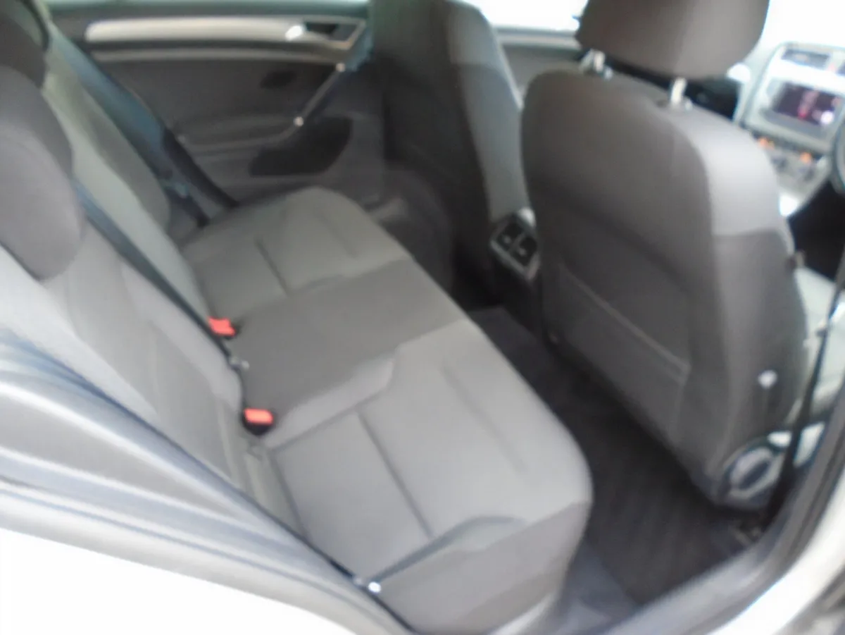 Volkswagen Golf Hatchback, Diesel, 2017, Silver