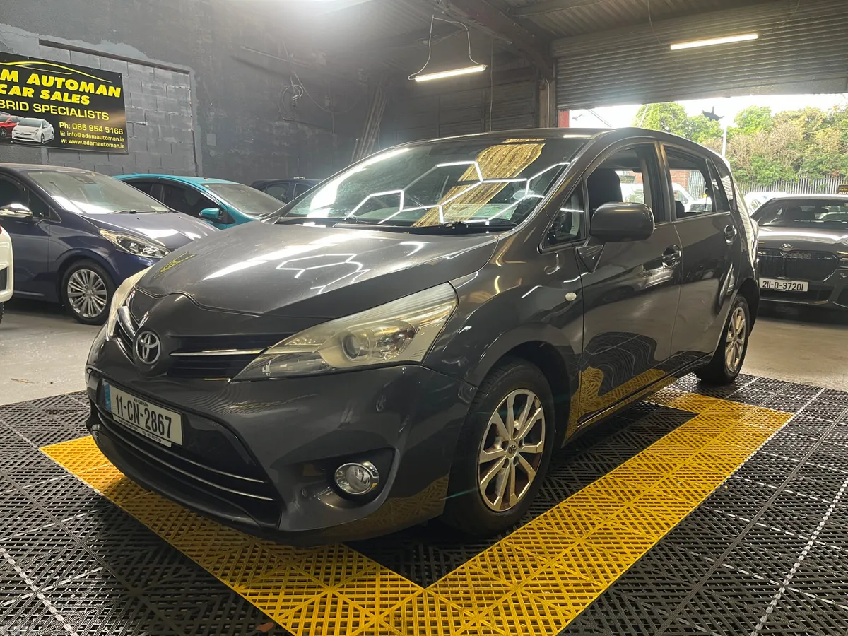Toyota Verso MPV, Diesel, 2011, Grey