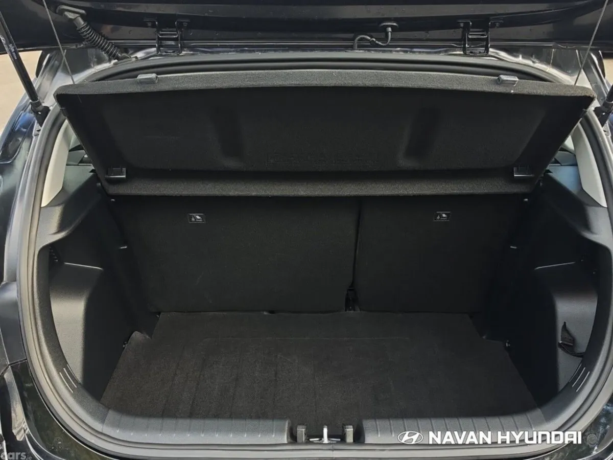 Hyundai i20 Hatchback, Petrol, 2026, Black