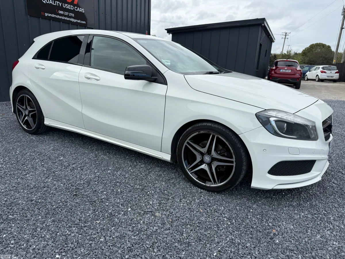 Mercedes-Benz A-Class Hatchback, Petrol, 2014, White