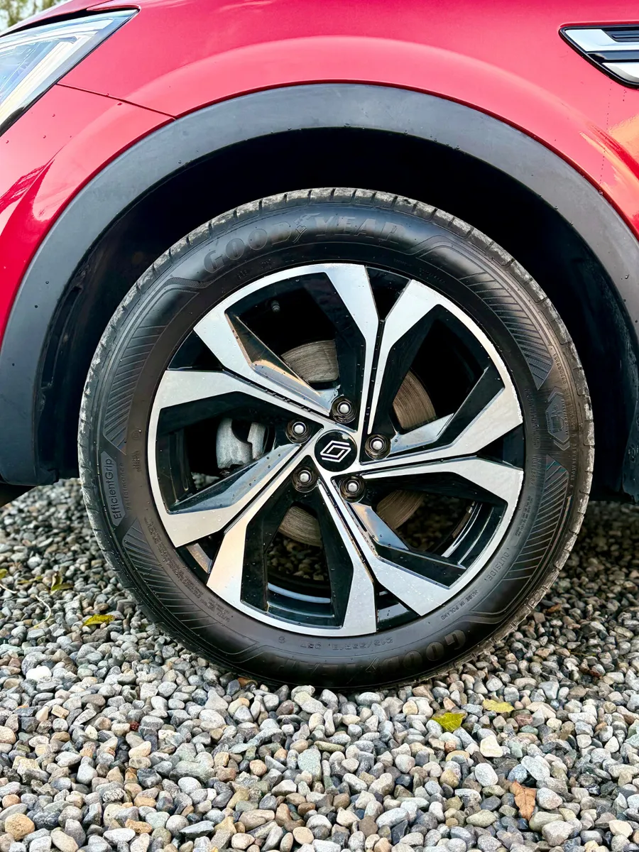Renault Arkana Hatchback, Petrol, 2024, Red
