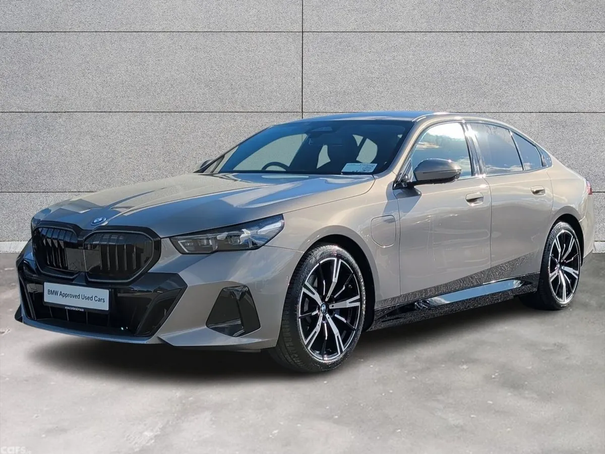 BMW 5-Series Saloon, Petrol Plug-in Hybrid, 2026, Grey