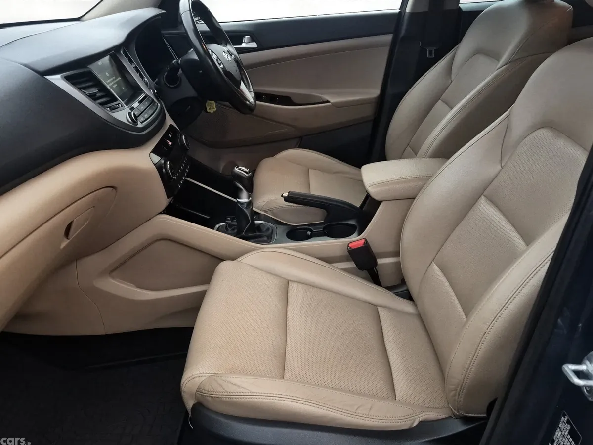 Hyundai Tucson SUV, Diesel, 2018, Blue