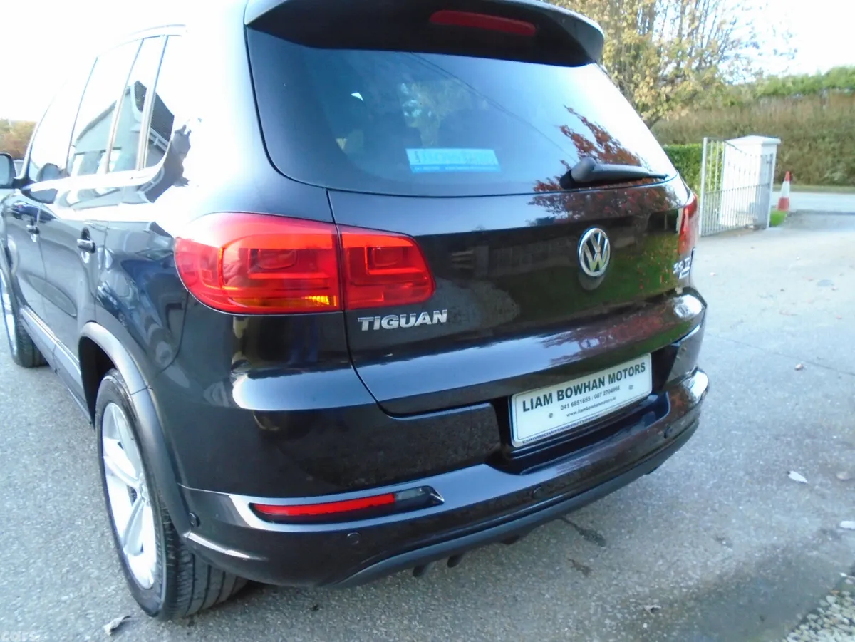Volkswagen Tiguan SUV, Diesel, 2015, Black
