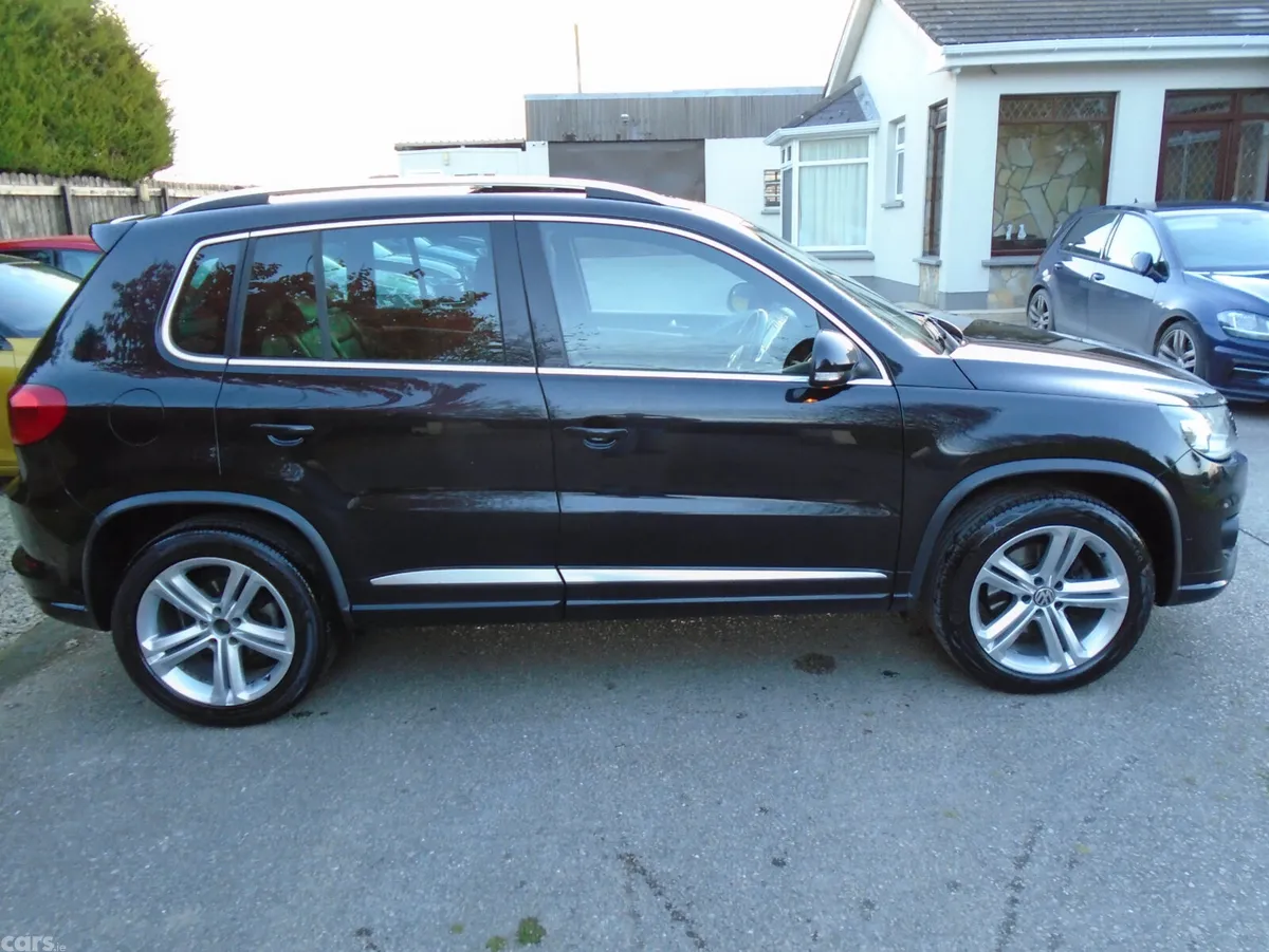 Volkswagen Tiguan SUV, Diesel, 2015, Black