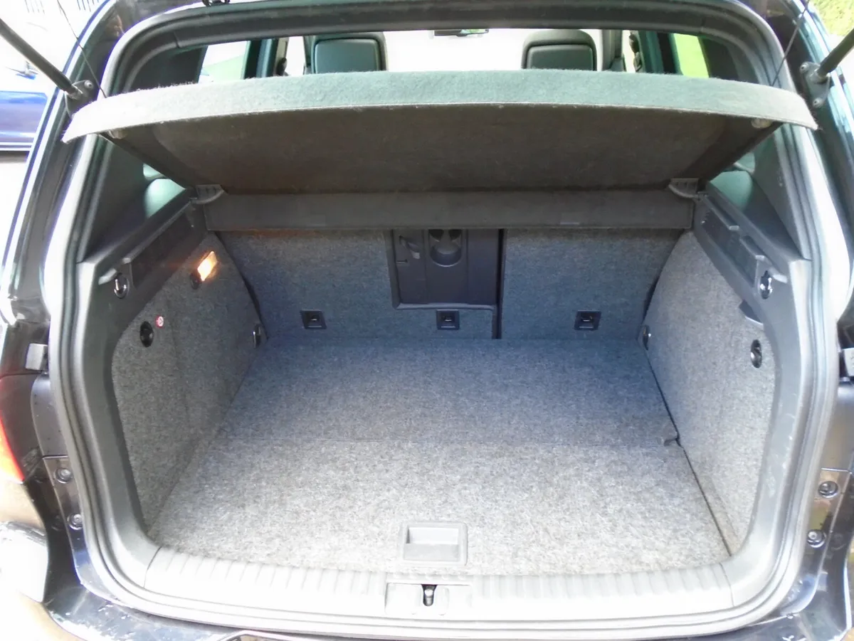 Volkswagen Tiguan SUV, Diesel, 2015, Black