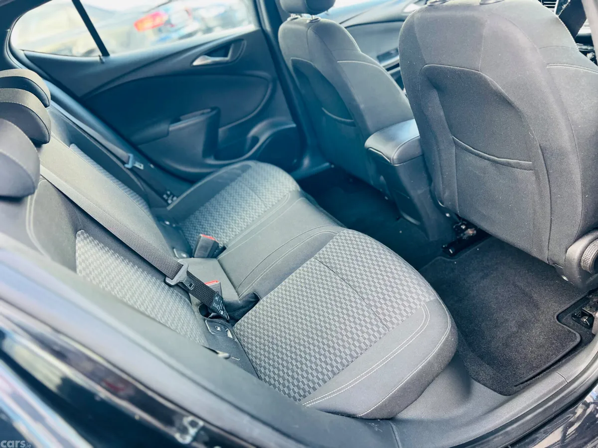 Opel Astra Hatchback, Diesel, 2017, Black