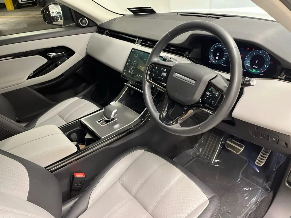 Land Rover Range Rover Evoque SUV, Petrol Hybrid, 2024, White