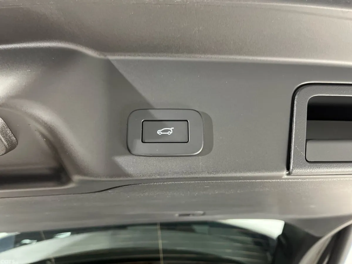 Land Rover Range Rover Evoque SUV, Petrol Hybrid, 2024, White