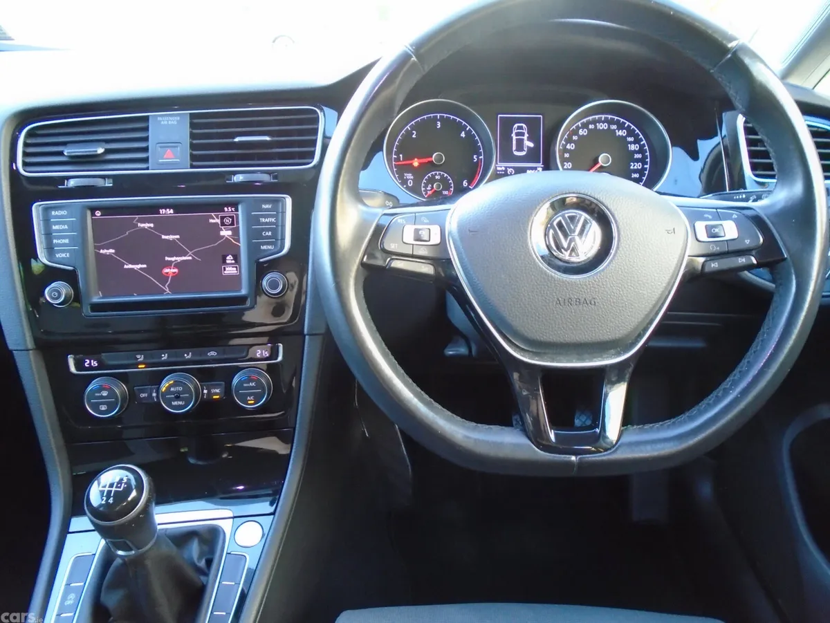 Volkswagen Golf Estate, Diesel, 2016, Black