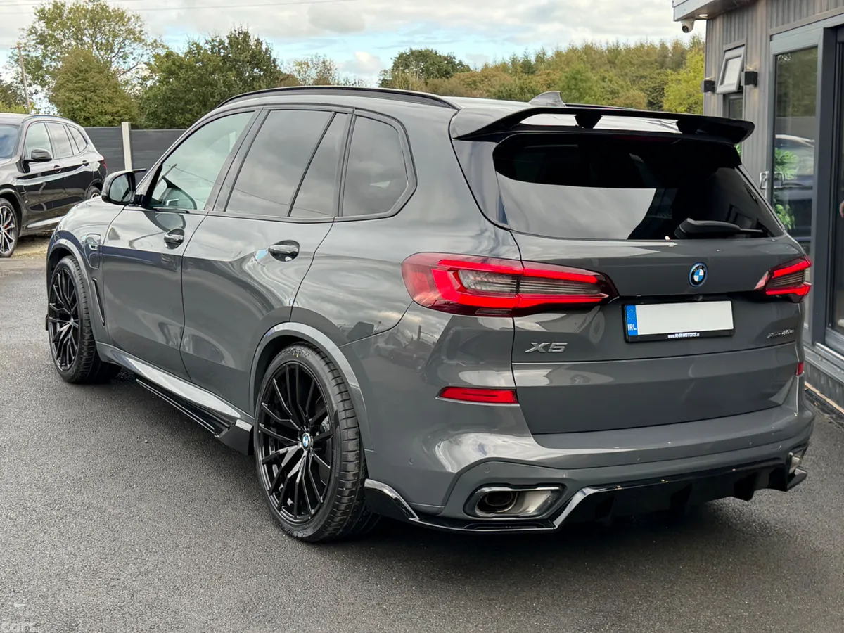 BMW X5 SUV, Petrol Hybrid, 2022, Grey