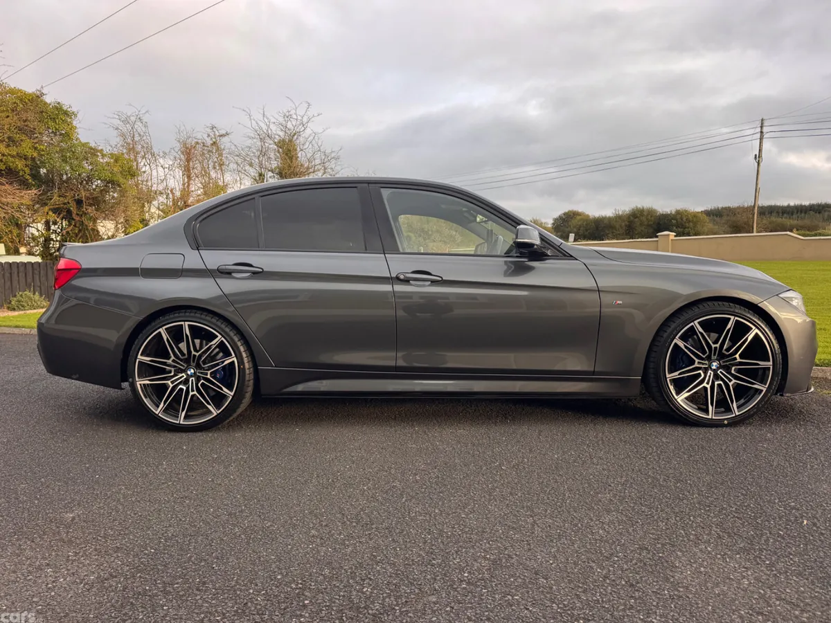 BMW 3-Series Saloon, Diesel, 2017, Grey
