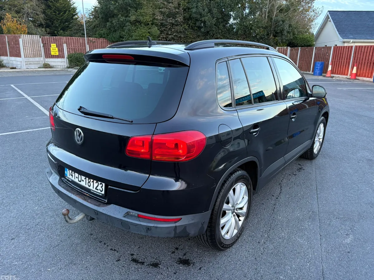 Volkswagen Tiguan SUV, Diesel, 2014, Black