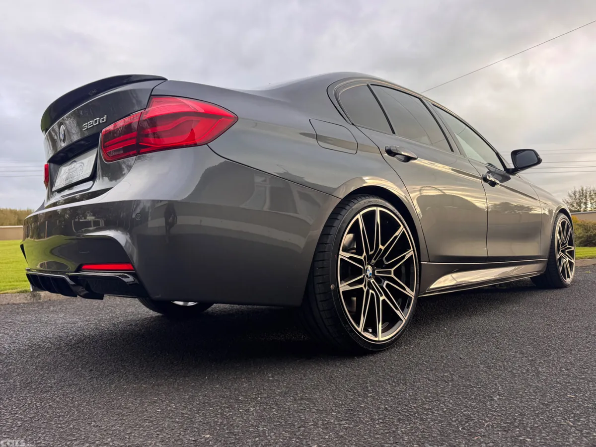 BMW 3-Series Saloon, Diesel, 2017, Grey