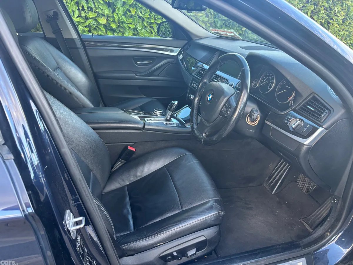BMW 5-Series Saloon, Diesel, 2014, Blue