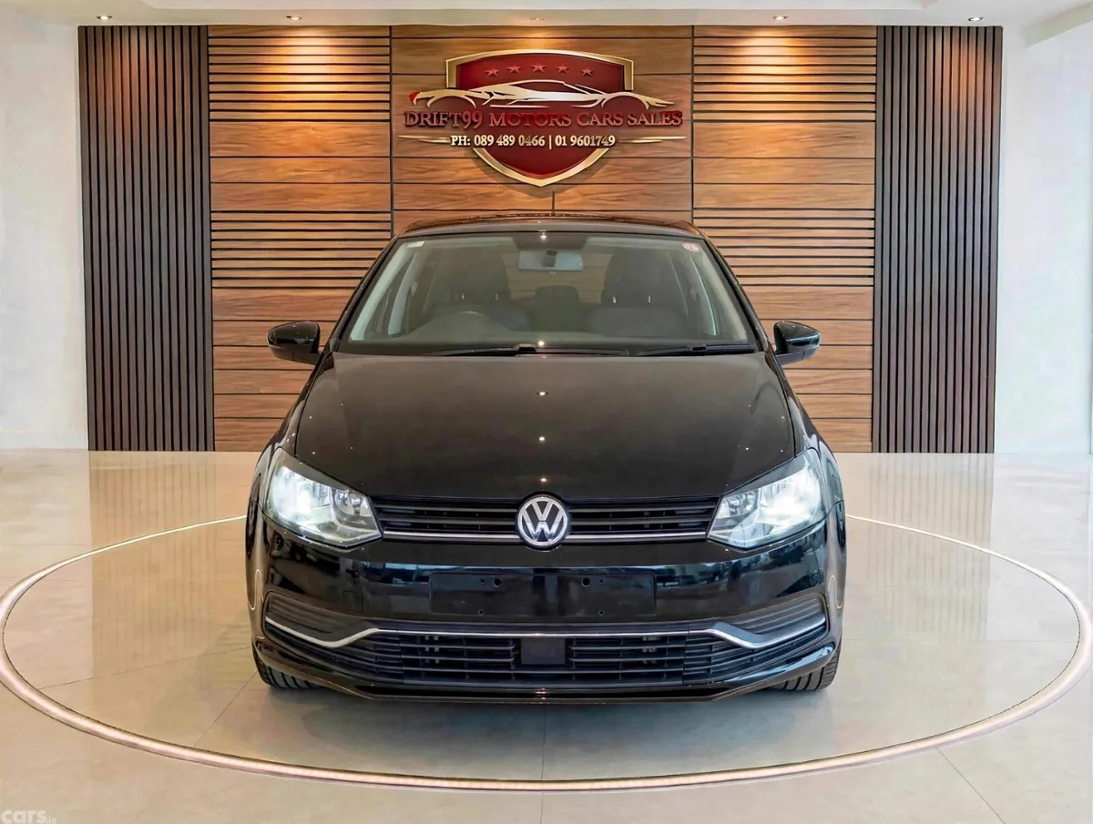 Volkswagen Polo Hatchback, Petrol, 2015, Black