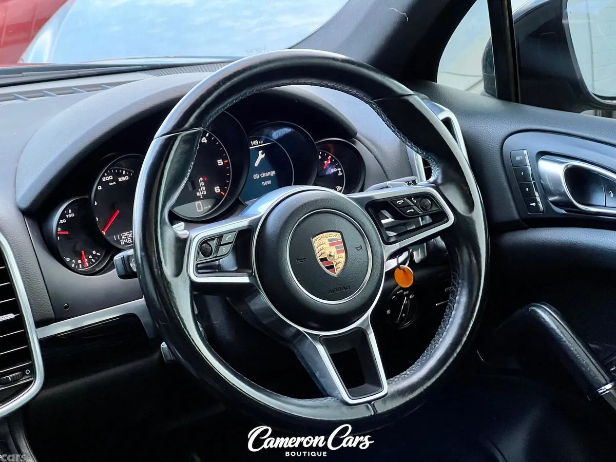 Porsche Cayenne SUV, Diesel, 2018, Black