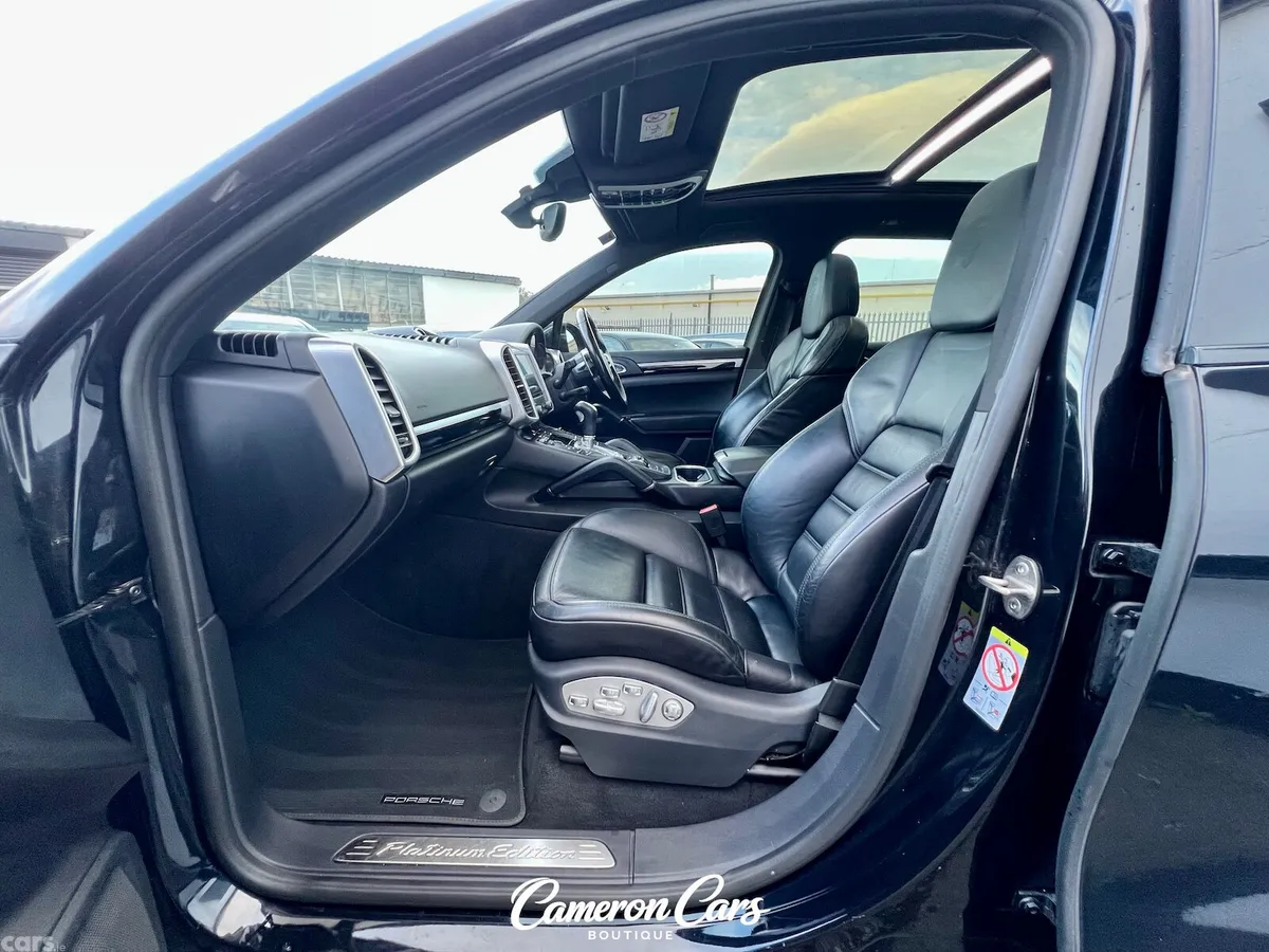 Porsche Cayenne SUV, Diesel, 2018, Black