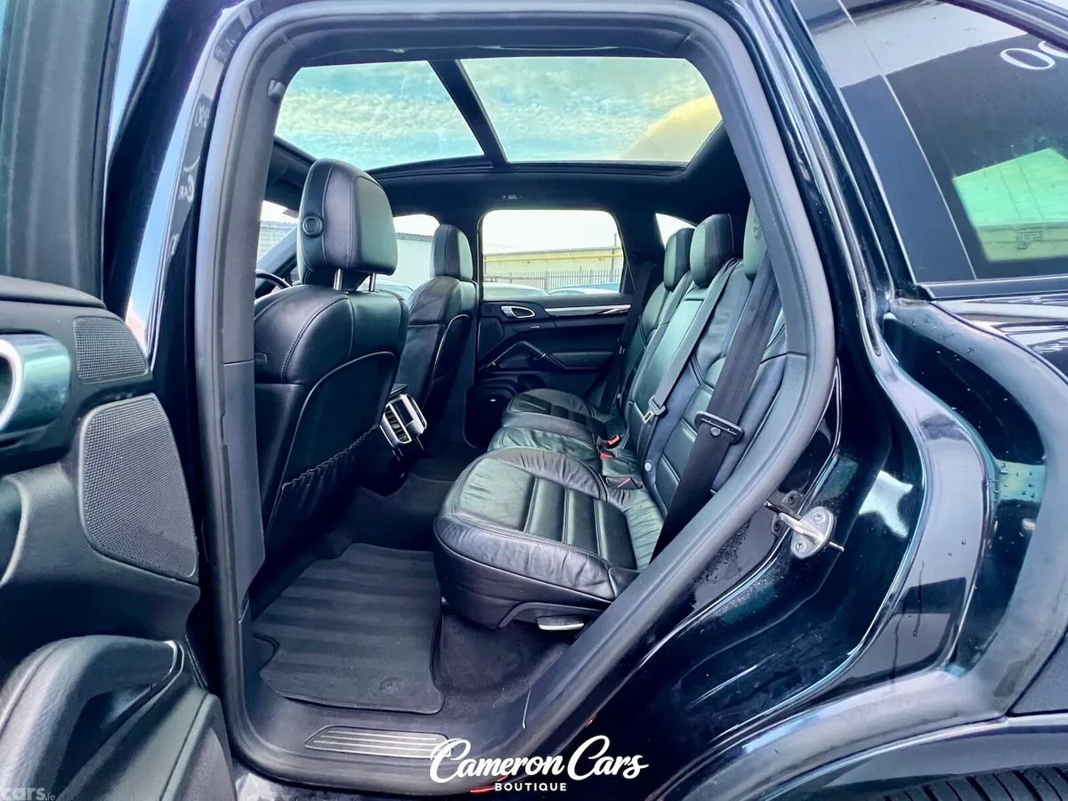 Porsche Cayenne SUV, Diesel, 2018, Black