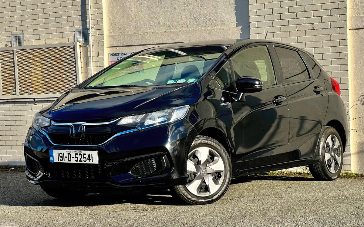 Honda Fit Hatchback, Petrol Hybrid, 2019, Black