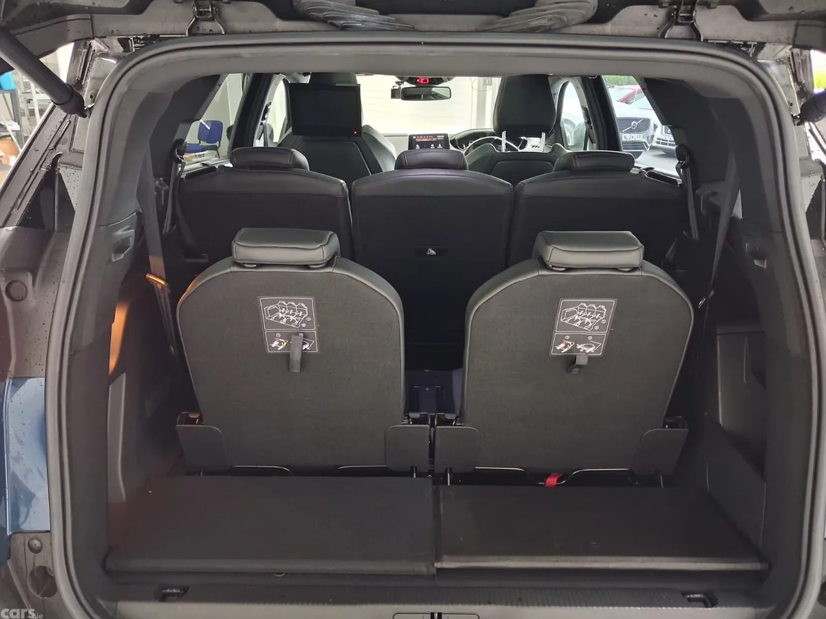 Peugeot 5008 SUV, Diesel, 2021, Blue