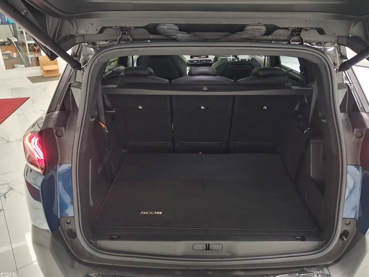 Peugeot 5008 SUV, Diesel, 2021, Blue